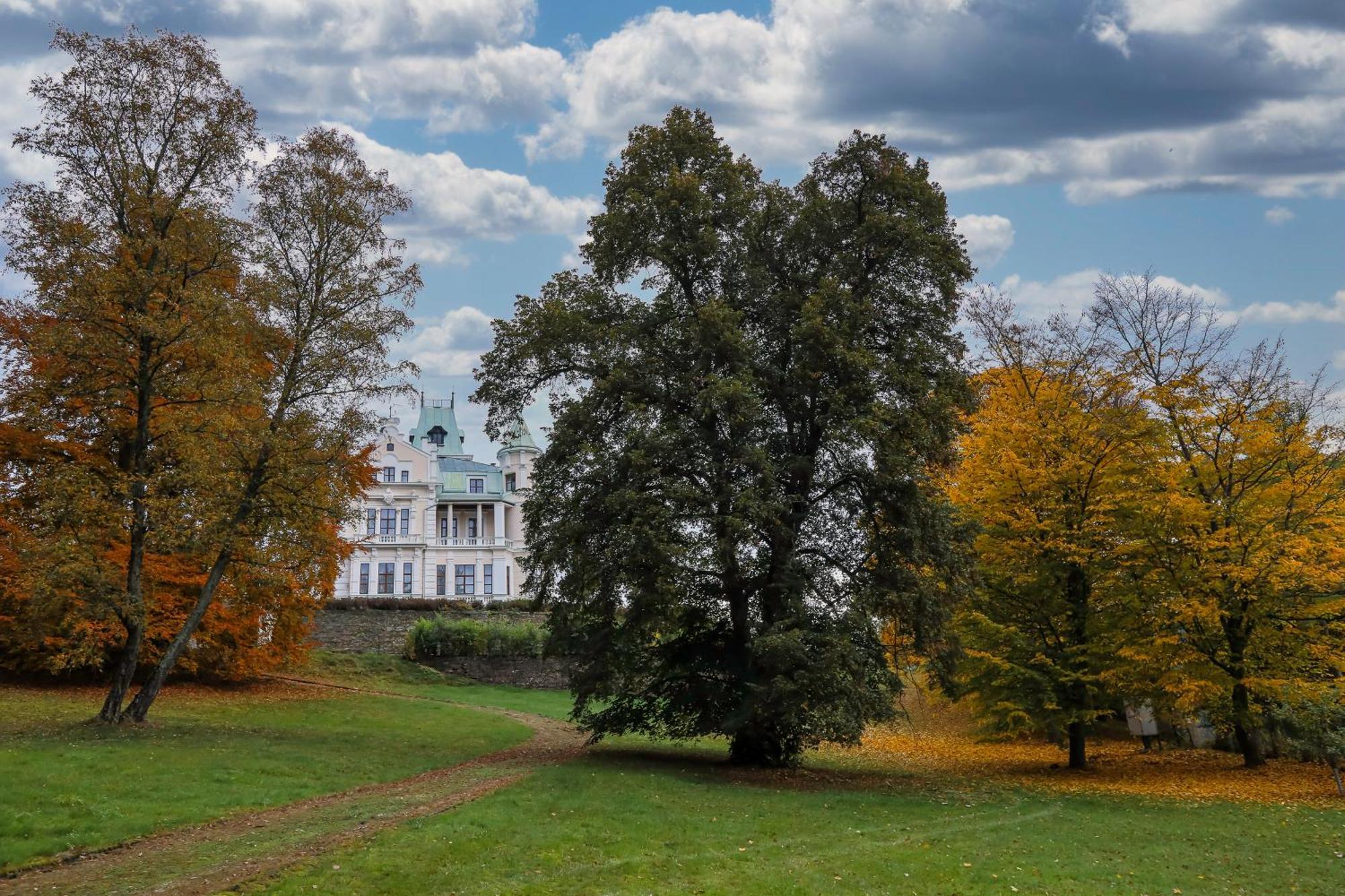Hotel U Zamecku Cihelny Karlovy Vary Bagian luar foto
