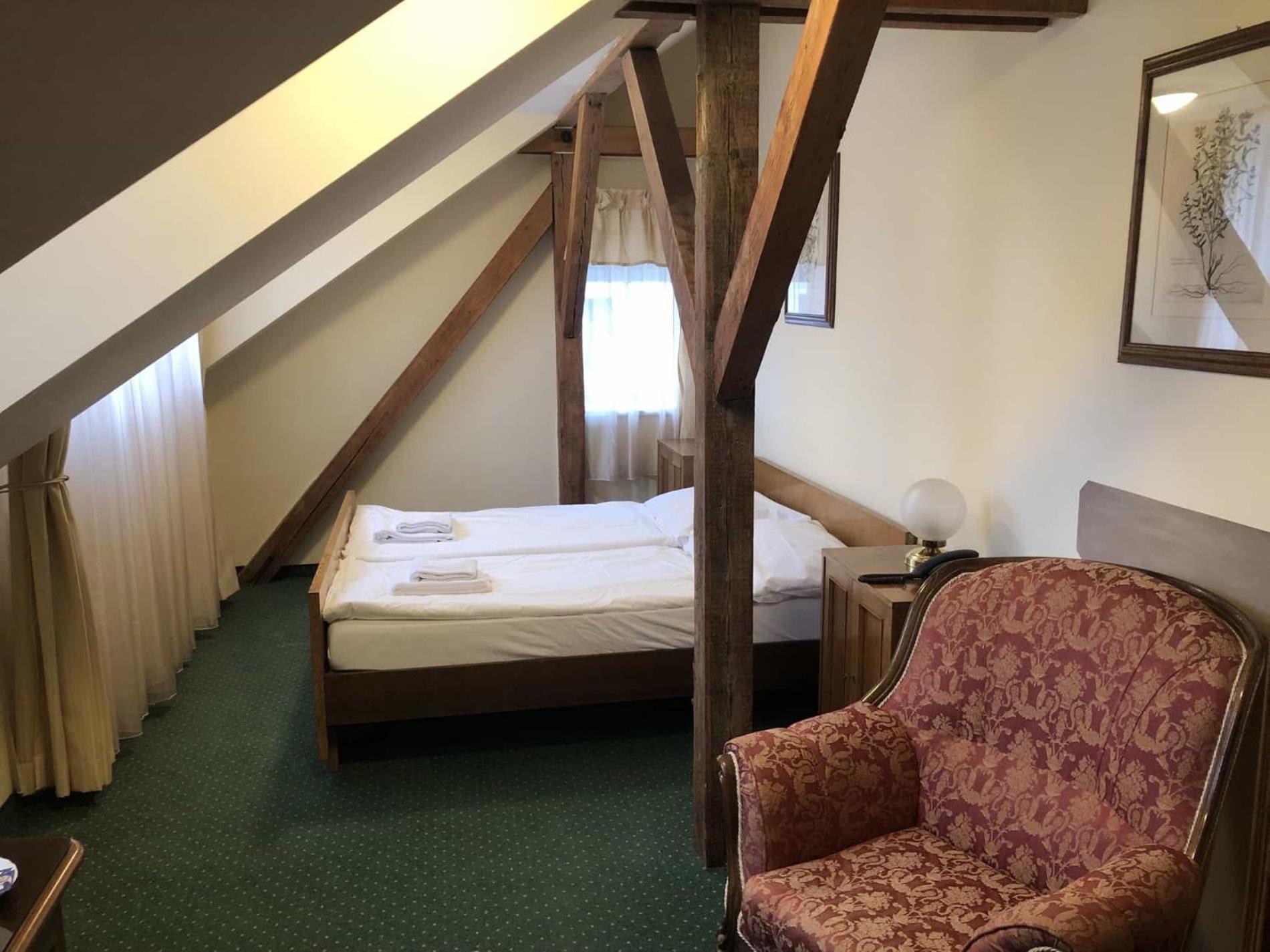 Hotel U Zamecku Cihelny Karlovy Vary Bagian luar foto